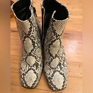 Mix No. 6 Black and Cream Snake Print Booties